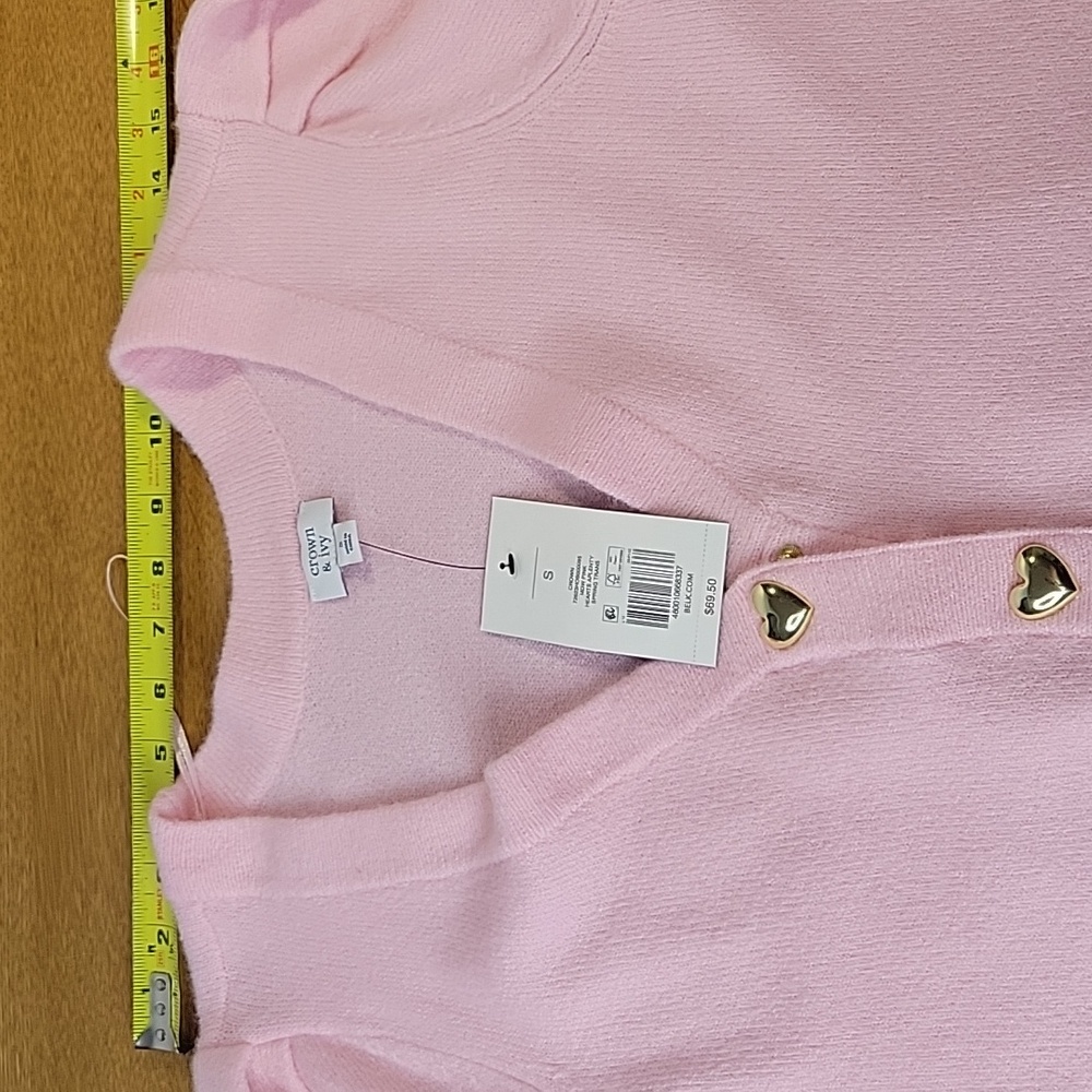 Crown & Ivy Pink Cardigan with Gold Heart Buttons - Picture 12 of 14
